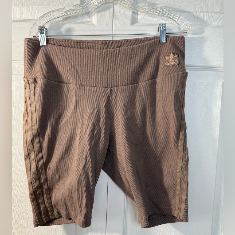Adidas bike shorts size 2x brown with sparkly stripes